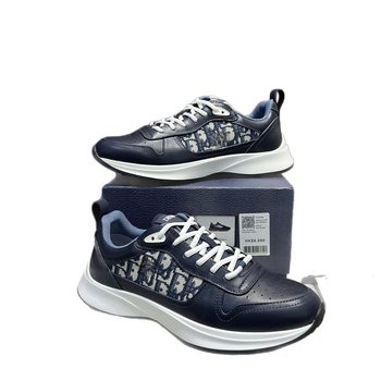 Ανδρικά παπούτσια πλατφόρμα με επάνω μέρος από γνήσιο δέρμα και δίχτυ, επένδυση από γούνα προβάτου, στρογγυλή μύτη, παχιά πλατφόρμα 3–5 cm, κορδόνια.