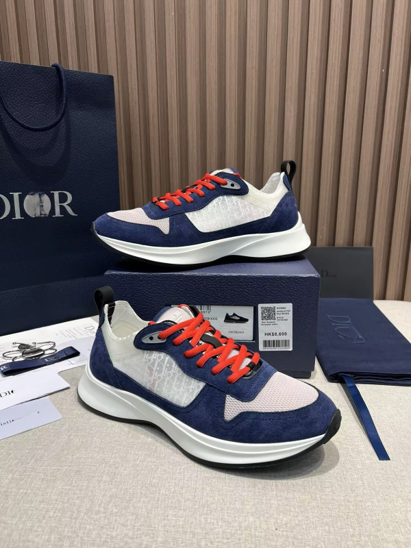 Ανδρικά παπούτσια πλατφόρμα με επάνω μέρος από γνήσιο δέρμα και δίχτυ, επένδυση από γούνα προβάτου, στρογγυλή μύτη, παχιά πλατφόρμα 3–5 cm, κορδόνια.