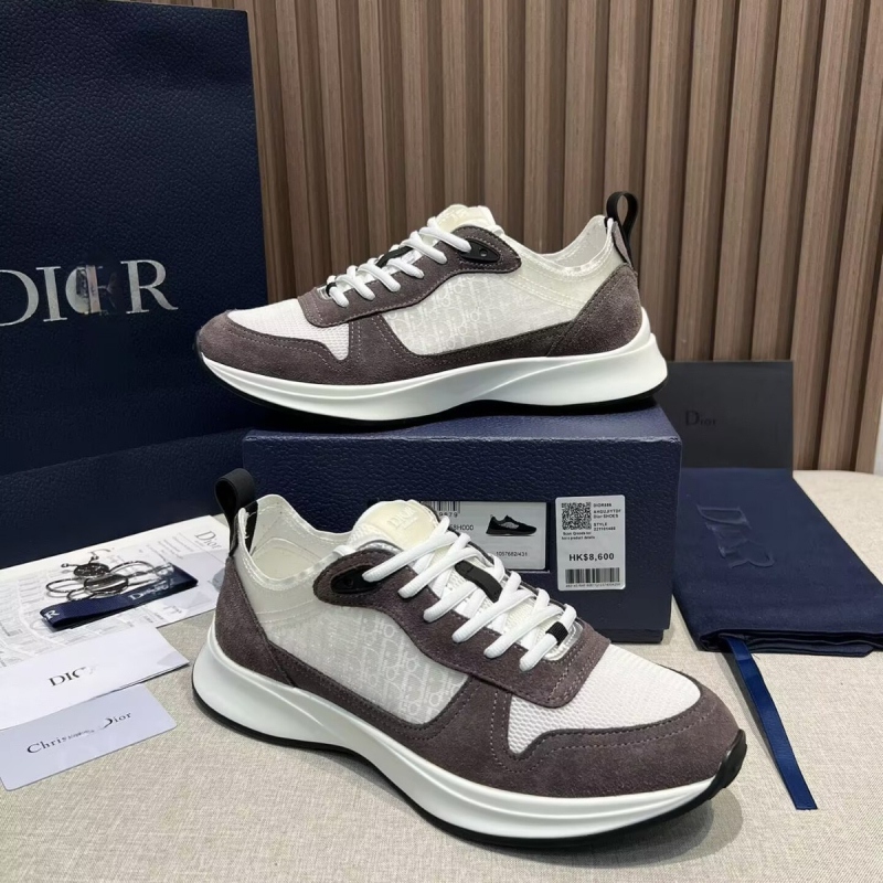 Ανδρικά παπούτσια πλατφόρμα με επάνω μέρος από γνήσιο δέρμα και δίχτυ, επένδυση από γούνα προβάτου, στρογγυλή μύτη, παχιά πλατφόρμα 3–5 cm, κορδόνια.