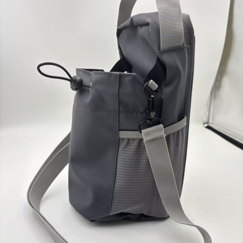 Geantă magnetică pentru sticlă de apă - geantă de umăr portabilă pentru sporturi în aer liber; Material: poliester; Captușeală: poliester; Model: monocrom; Categoria: geantă de sport