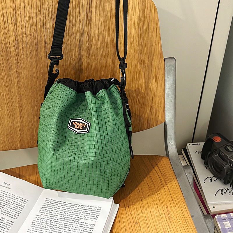 Unisex bucket torba s vrpcom, Oxford platno, unutarnji džep s zatvaračem