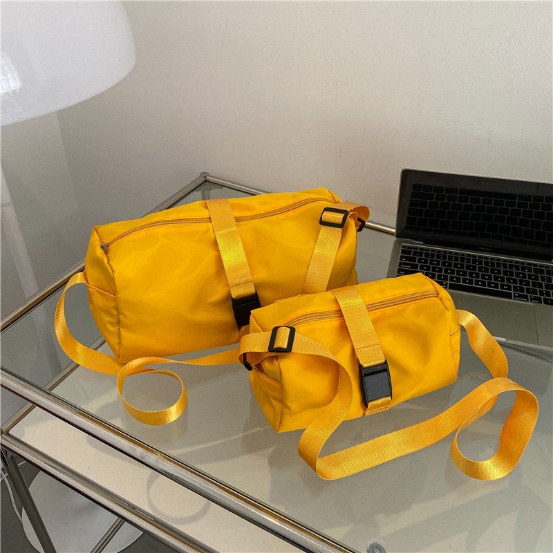 Geantă crossbody, stil urban, material Oxford, formă orientată pătrată, cu fermoar, buzunar pentru telefon