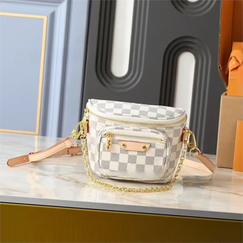 Crossbody torbica od prave kože, okruglog oblika, zatvaranje zipom, dvostruki remen