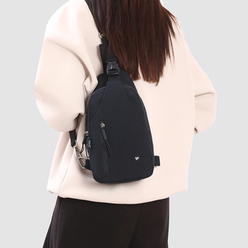 Geantă crossbody Willowstar – nailon, căptușeală poliester, închidere cu fermoar, buzunare interioare cu fermoar și pentru telefon, capacitate mare, stratificată, stil urban minimalist