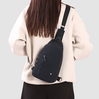 Geantă crossbody Willowstar – nailon, căptușeală poliester, închidere cu fermoar, buzunare interioare cu fermoar și pentru telefon, capacitate mare, stratificată, stil urban minimalist