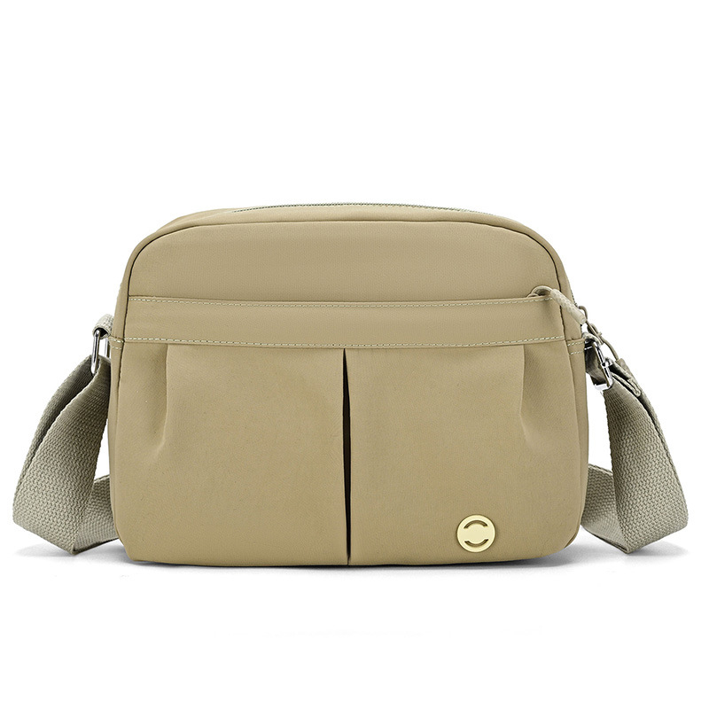 Crossbody torba od oxford platna, ulični stil, vodoravni pravokutni oblik, zatvarač, jedna naramenica, unutarnji džepovi: skriveni džep sa zipom, džep za telefon, džep za dokumente - ljeto 2025