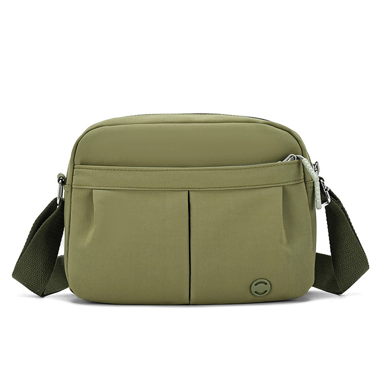 Crossbody torba od oxford platna, ulični stil, vodoravni pravokutni oblik, zatvarač, jedna naramenica, unutarnji džepovi: skriveni džep sa zipom, džep za telefon, džep za dokumente - ljeto 2025