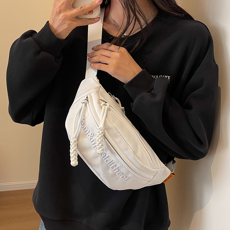 Ženska crossbody torba - Oxford platna, TianCaiYiFei, srednje mekana tekstura, proljeće 2024, za slobodno vrijeme i putovanja