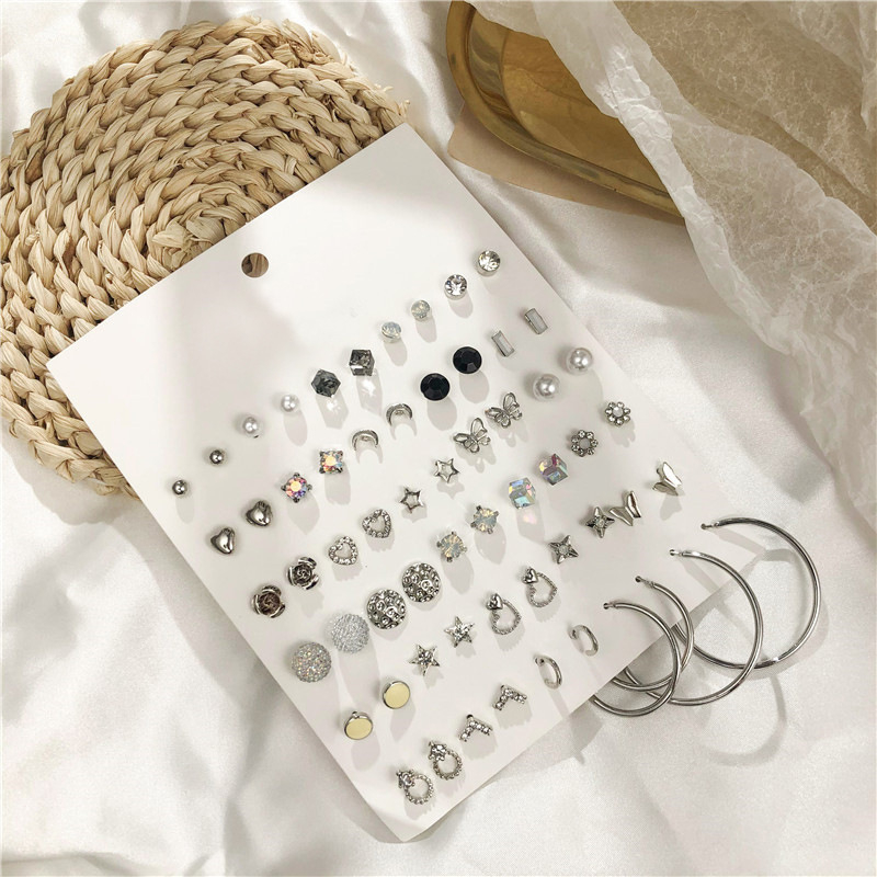 Γεωμετρικά σκουλαρίκια από κράμα με φινίρισμα μικροπαβέ, 925 ασημένες βελόνες — Behrooci