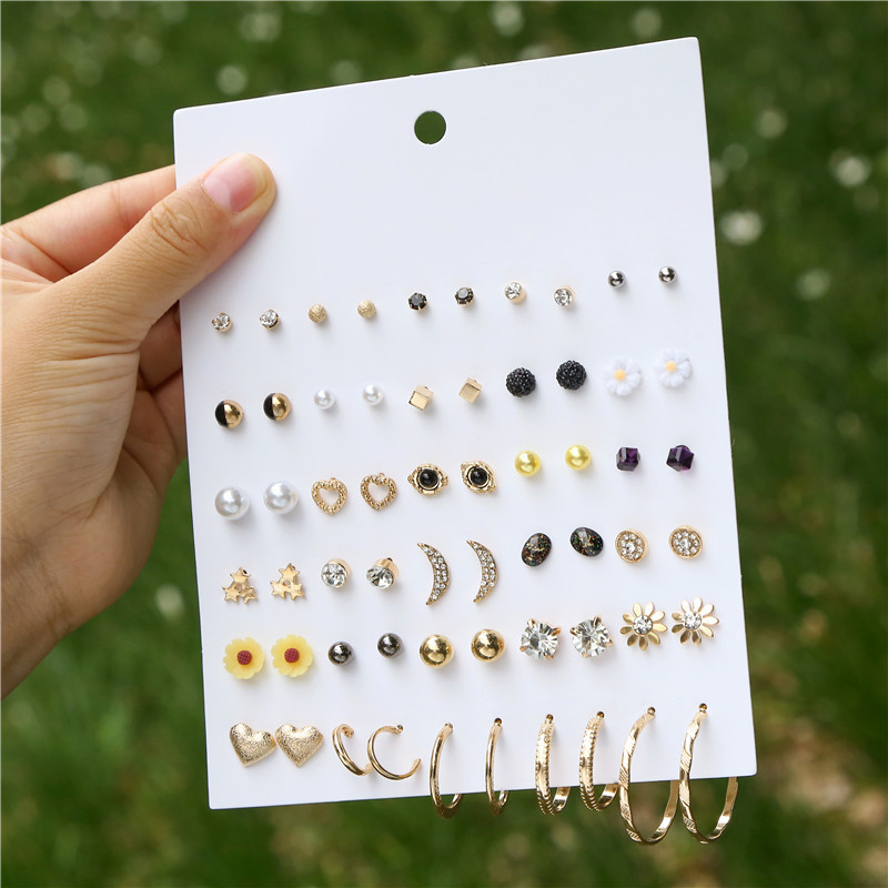 Γεωμετρικά σκουλαρίκια από κράμα με φινίρισμα μικροπαβέ, 925 ασημένες βελόνες — Behrooci