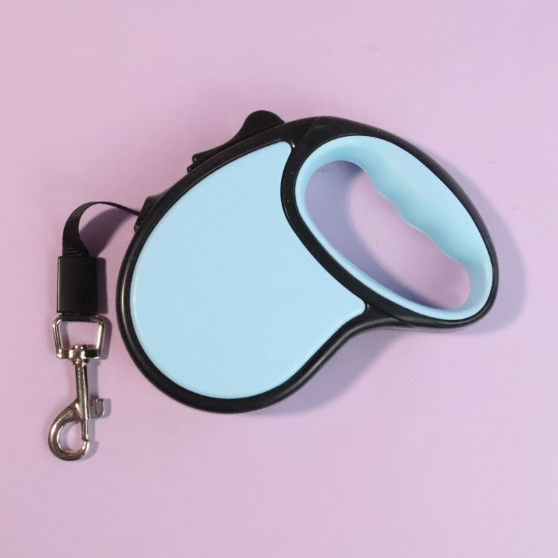 Kihúzható kutyalánc – PP anyag, állítható, egy érintéses fék