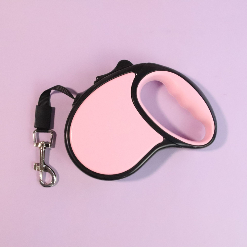 Kihúzható kutyalánc – PP anyag, állítható, egy érintéses fék