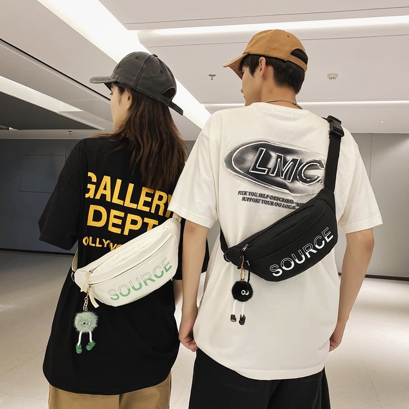 Crossbody torba s velikim kapacitetom, street trend stil, materijal najlon, podstava poliester, zatvarač.