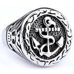 Rozsdamentes acélból készült gyűrű horgony-pirata motívummal, polírozott felület, uniszex (Típus: Gyűrű; Anyag: Rozsdamentes acél; Stílus: Uniszex, karakter; Felület: Polírozott)