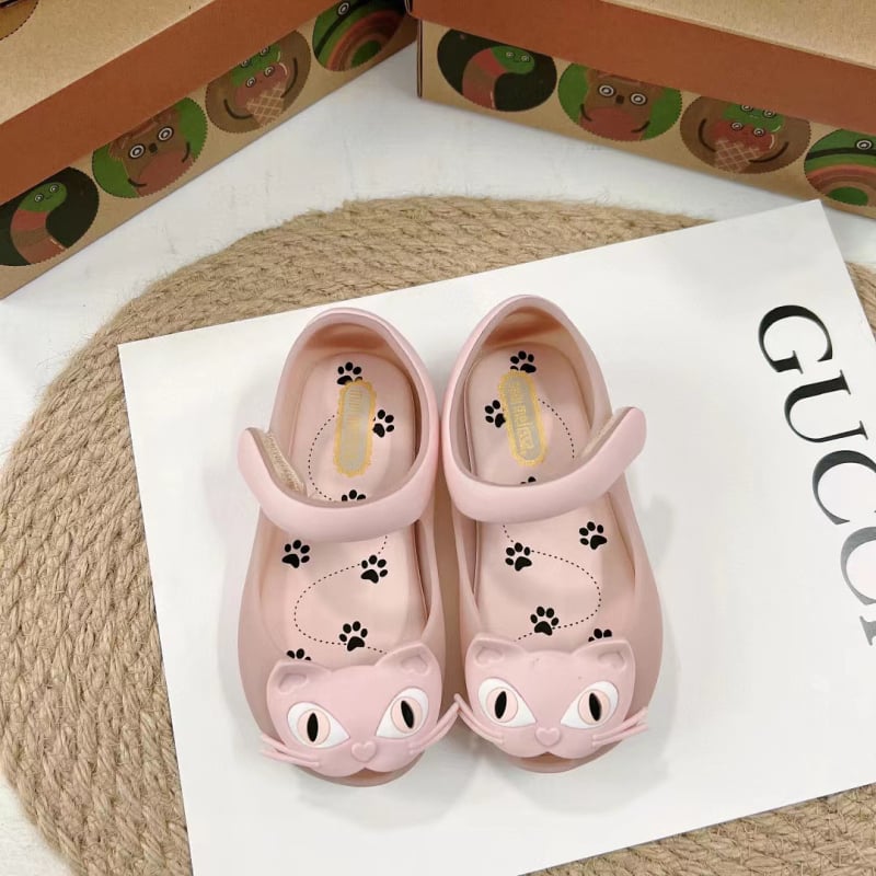 PVC felső részű gyerek hercegnő szandál Velcro-záródással, uniszex 4–12 éveseknek, koreai stílus, tavasz 2023