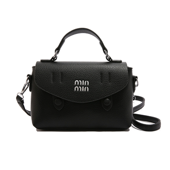 PU crossbody torbica, mala kvadratna silueta, zatvarač, unutarnji džep za telefon, poliester podstava, šifra proizvoda YY8007.