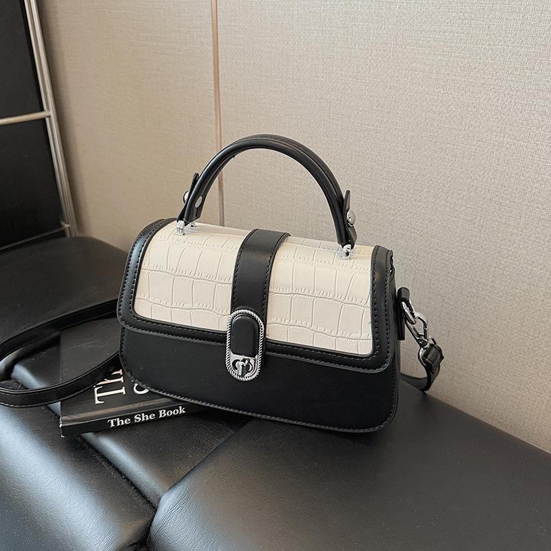 PU mini kvadratna torba, crossbody preko ramena, zaključavanje, srednja veličina, podstava od poliestera
