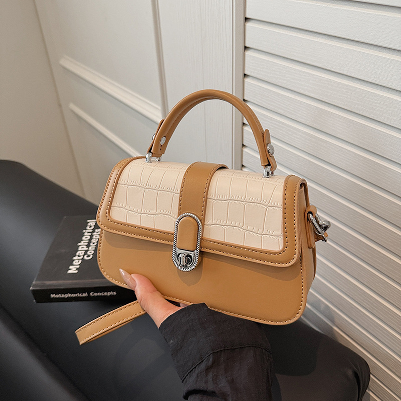 PU mini kvadratna torba, crossbody preko ramena, zaključavanje, srednja veličina, podstava od poliestera