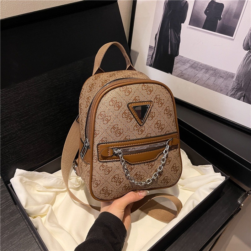 Γυναικεία τσάντα PVC σε street fashion, τρισδιάστατος εξωτερικός σχεδιασμός, 3-σε-1 τσάντα: σακίδιο/ώμου/crossbody με θήκη φερμουάρ