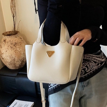 Női PU anyagú vödörtáska, városi egyszerű stílus, zipzáras záródás, belső cipzáros zseb, poliészter bélés