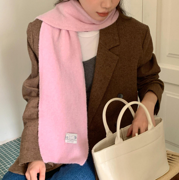 Дамски шал от warp-knit плат, топъл за зимата, есен 2025 издание, плетен дизайн, свеж и сладък стил