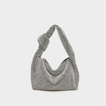 Női PU anyagú táska, kar alatti stílus, kagyló alakú forma, cipzáras nyitás, belső cipzáras zseb