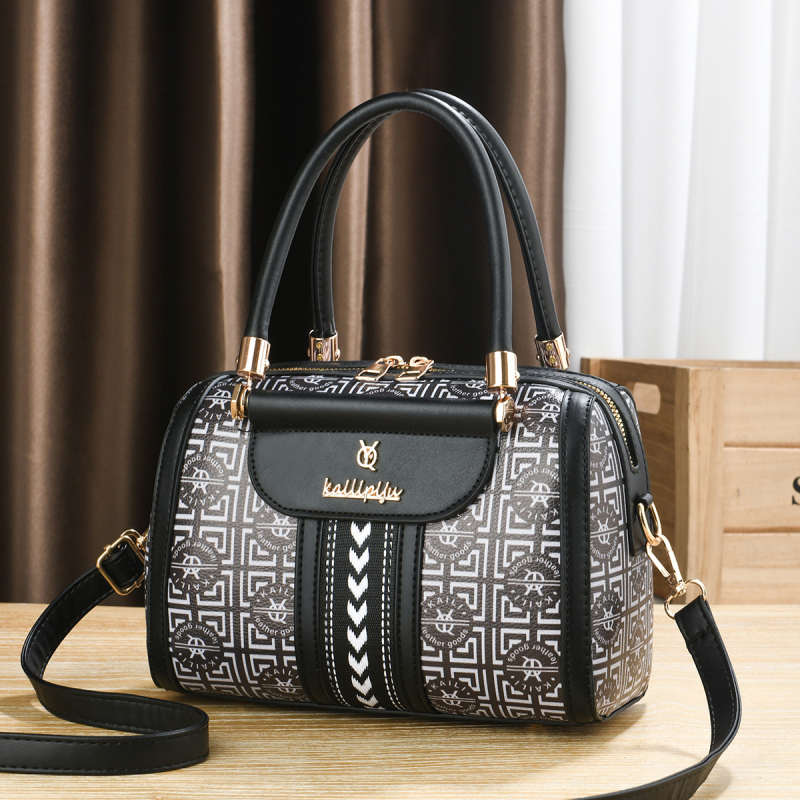 Geantă PU în formă de pernă, ovală, închidere cu fermoar, interior cu buzunar cu fermoar, buzunar pentru telefon și buzunar laminat cu fermoar