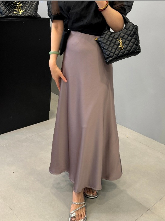 Saténová fishtail sukňa, stredná dĺžka, saténový polyester 70–80% so Spandex <30%, bez pružnosti, Štýl Royal Sister