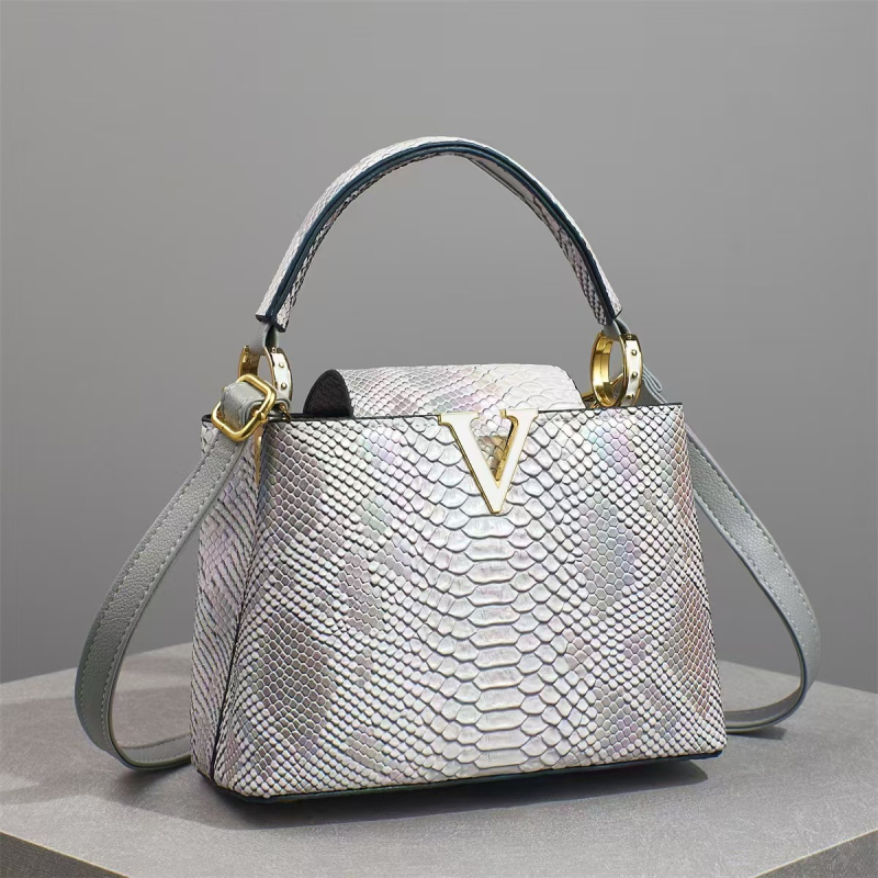 Geantă tip găleată | Material PU | Pentru naveta de afaceri | Formă: tip găleată | Închidere cu capac