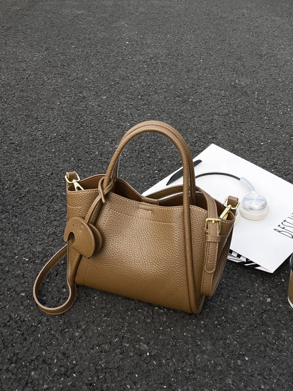 PU torba u obliku košare, urbanistički stil, dizajn basket bag, oblik školjke, zatvaranje zipom