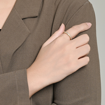 kisujj gyűrű rozsdamentes acélból, geometriai forma, precíz kidolgozás, chic stílus