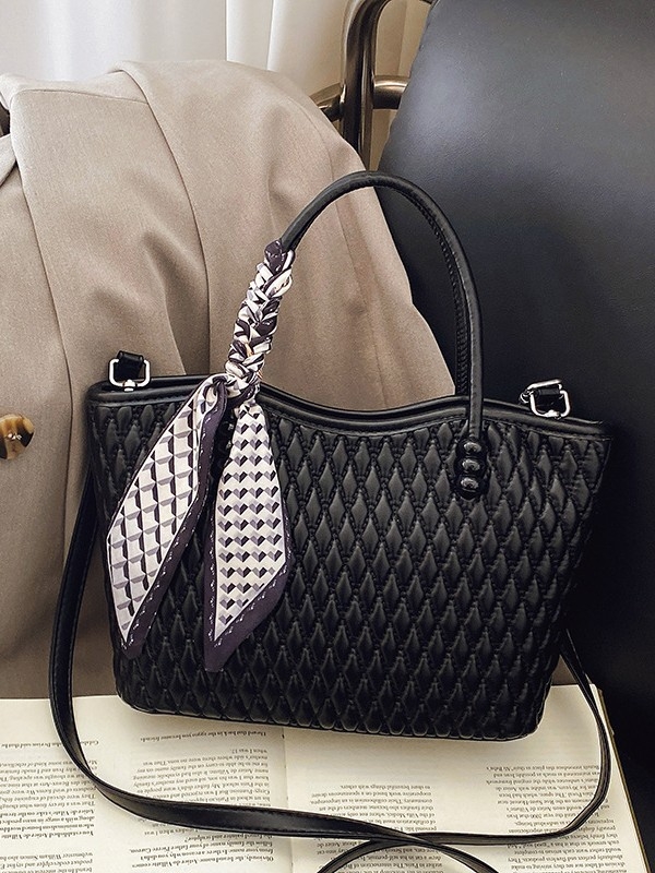 PU ženska torba, Water Bucket stil, oblik kade, zatvarač, podstava poliester, jednodijelni remen, izlazak jesen 2025