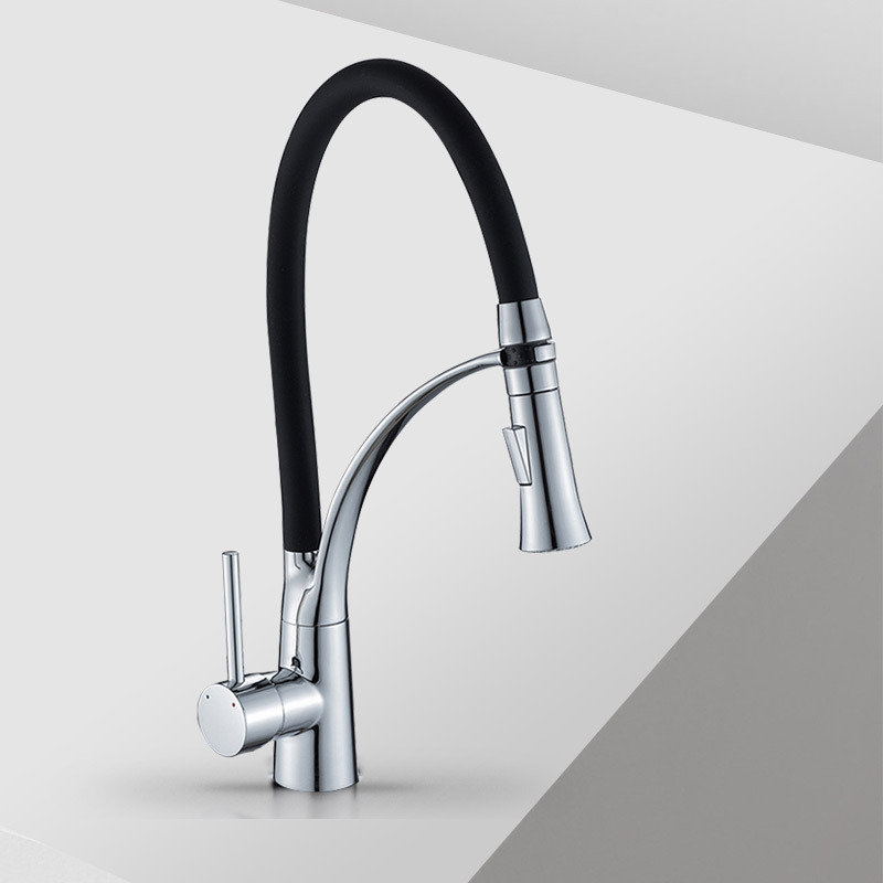 Kuchynský kohút s meďovým telom, keramický diskový ventil, výsuvný prúd, elektroplakovaný povrch, moderný minimalistický štýl