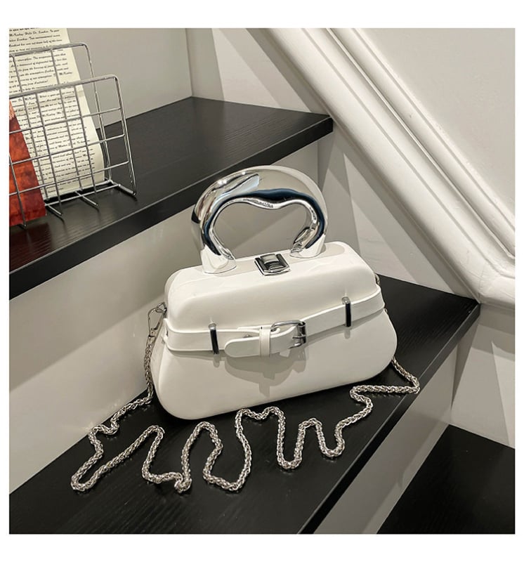 PU torbica u Cross-border stilu, mekana konstrukcija, podstava od sintetičke kože, proljeće 2026