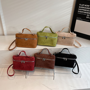 Crossbody torba – mala kvadratna, PU, gradski minimalistički stil, zatvarač, vodoravni oblik, poliester podstava, džep za dokumente