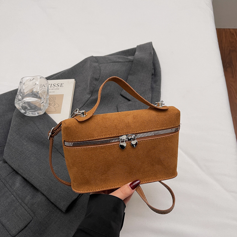 Crossbody torba – mala kvadratna, PU, gradski minimalistički stil, zatvarač, vodoravni oblik, poliester podstava, džep za dokumente