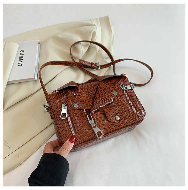 Ženska crossbody torba – PU materijal, ulicni stil, vodoravni kvadratni oblik, zatvaranje zatvaračem, unutarnji skriveni džep.