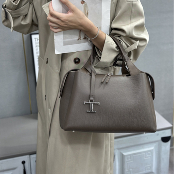 Bucket bag od prave kože s nubuk teksturom, gradski stil, zatvarač, unutarnji džep sa zipom