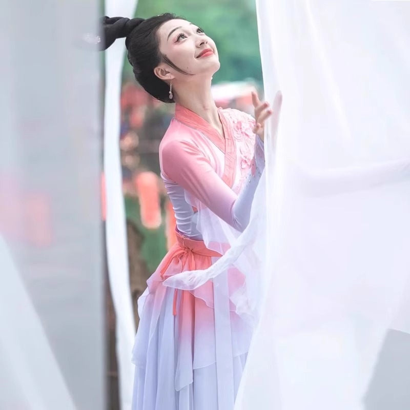 Női etnikai klasszikus táncruha – Spandex PU-val, 2024 nyár