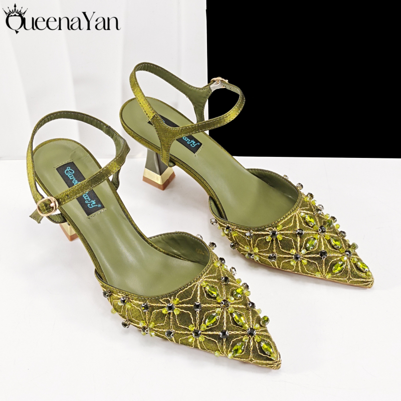 Set ženskih večernjih cipela i torbice — kvadratni clutch s kristalima i ručno šivanim visokim potpeticama; vrh: oštar; visina potpetice 6–8 cm; gornji materijal: Super Fiber; ulošak PU