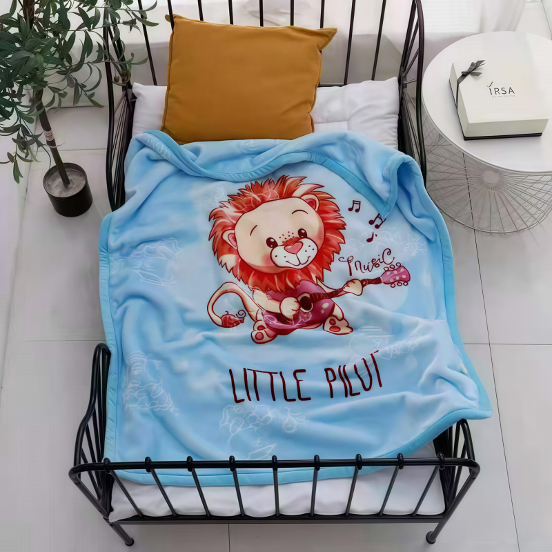 Kétoldalas, vastagabb gyerek pléd, korall velúr, poliészter, egész éves használatra, újszülötttől 6 éves korig