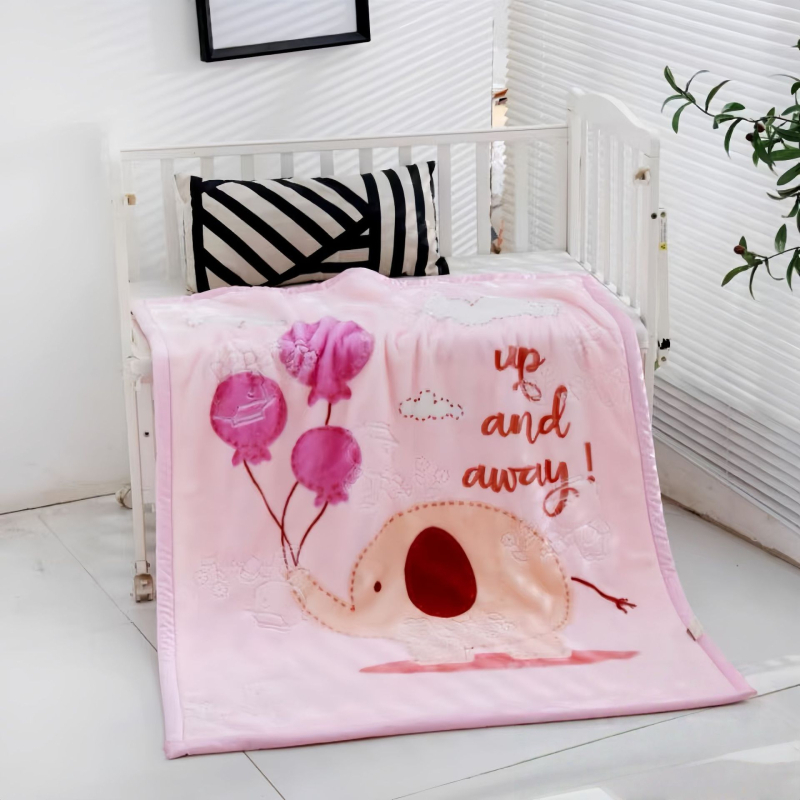 Kétoldalas, vastagabb gyerek pléd, korall velúr, poliészter, egész éves használatra, újszülötttől 6 éves korig