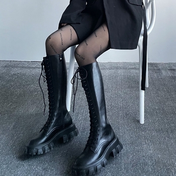 Najlon svilene čarape - tanke, visoke elastičnosti, prilagodljive tijelu, u jednom komadu