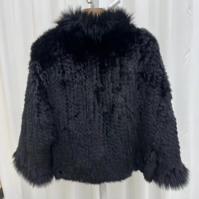 Pletená bunda z kožušiny z králika s golierom z líščej kožušiny, krátky strih, dlhé rukávy