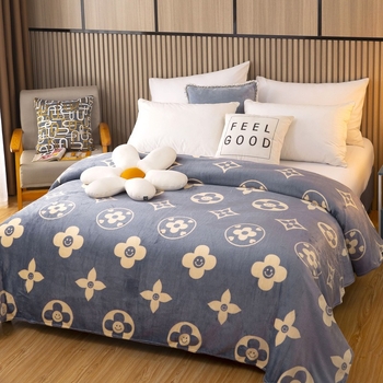 Moju pătură groasă din coral fleece – model geometric, poliester, 240 g, personalizabilă, primăvară-toamnă