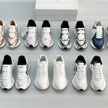 Αθλητικά sneakers καθημερινής χρήσης με άνω μέρος από δίχτυ, σόλα από καουτσούκ, μεσαίο ύψος φτέρνας 3–5 cm, ρετρό αντίθεση σχέδιο, κατάλληλα για καθημερινή χρήση και ελαφριά πεζοπορία