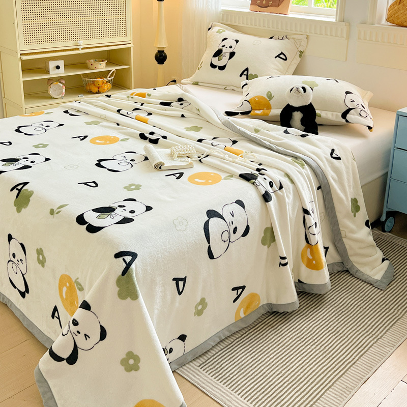 Plüss takaró minden évszakra; anyag: poliészter; minták: egyszínű, geometriai, virágos; stílus: Little Fresh.