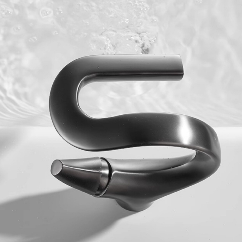 Meďový miešací kohútik pre umývadlo, teplá–studená, model 7012, keramické jadro ventilu, montáž typu sedla