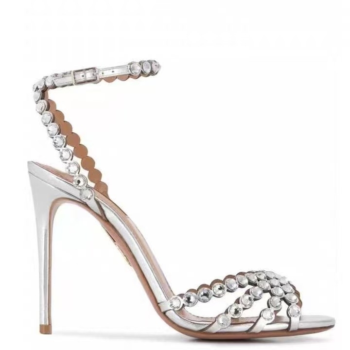 Дамски вечерни сандали с кръгъл пръст, тънък ток над 8 см, каишка с катарама и rhinestone украса, летен модел