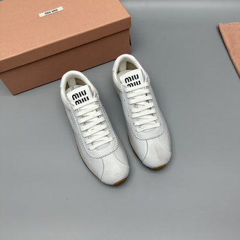 Αργάν γυναικείες παπούτσια, κορδόνια στην πρόσωπο, χαμηλό πάνω μέρος, στρογγυλή μύτη, vamp από δέρμα βοδιού, επένδυση από μαλλί προβάτων, πάτος από φυσικό δέρμα